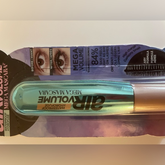 L’Oréal Air Volume Mega Mascara Blackest/Black - Picture 3 of 5